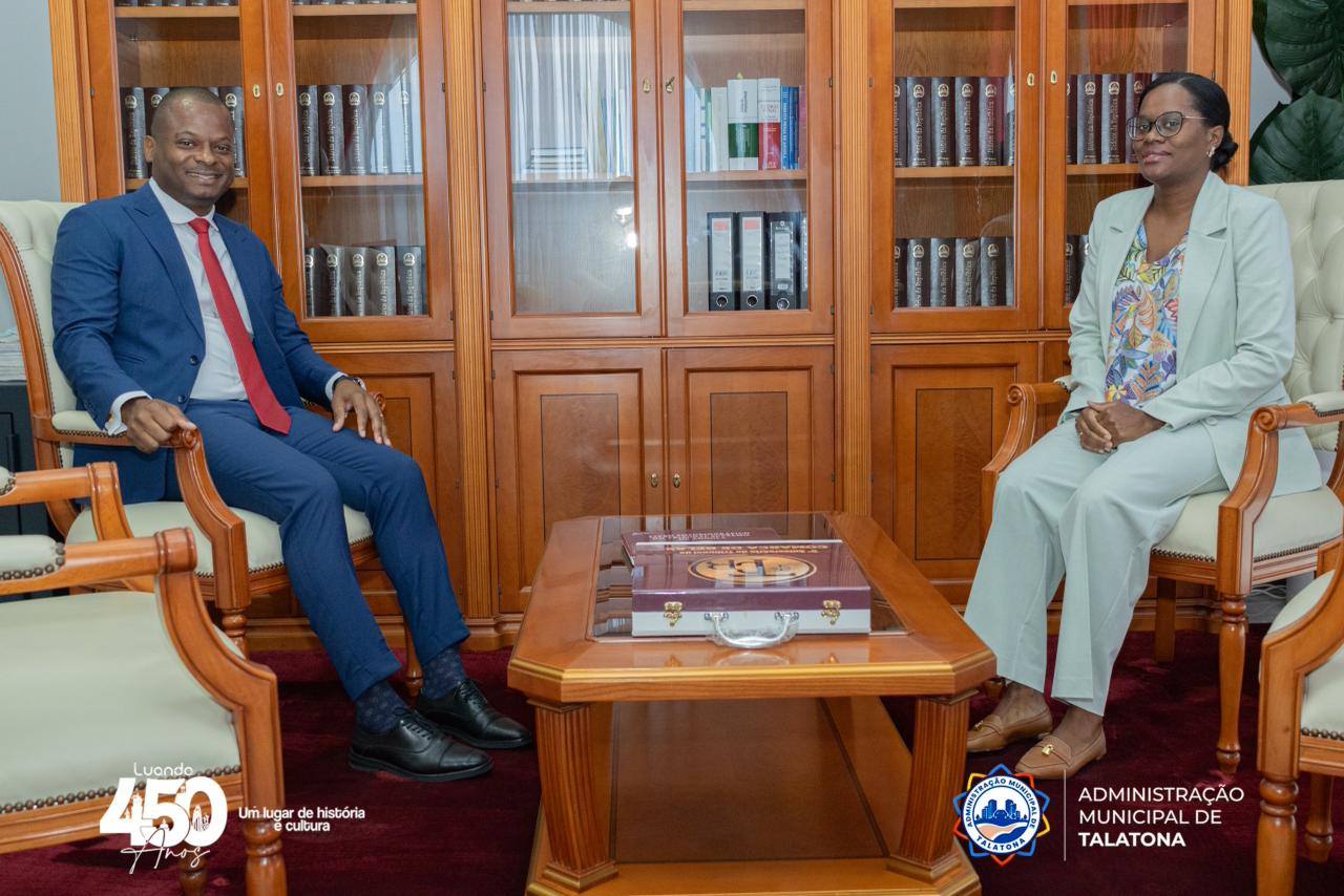 Imagem da notícia: ADMINISTRAÇÃO DE TALATONA RECEBIDA PELO PRESIDENTE DO TRIBUNAL DE BELAS PARA APROFUNDAR ANÁLISE SOBRE CONSTRANGIMENTOS TÉCNICO-ESTRUTURAIS DA COMARCA